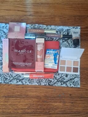 New Ipsy Make Bundle